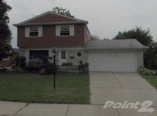 28971 Alvin St, Garden City, MI 48135