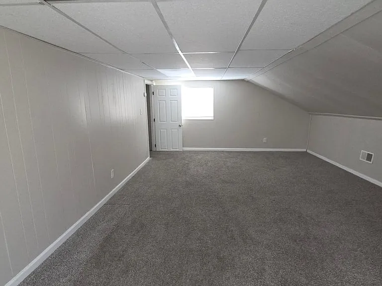 15195 Aubrey — Photo 17