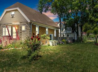 4334 W Lisbon Ave, Milwaukee, WI 53208