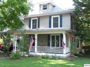 1611 Locust St, Quincy, IL 62301