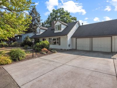 496 NE 17th Ave, Hillsboro, OR, 97124