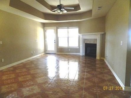 2nd image of 804 Carter Ct