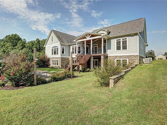 5th image of 7990 Martin Field Dr