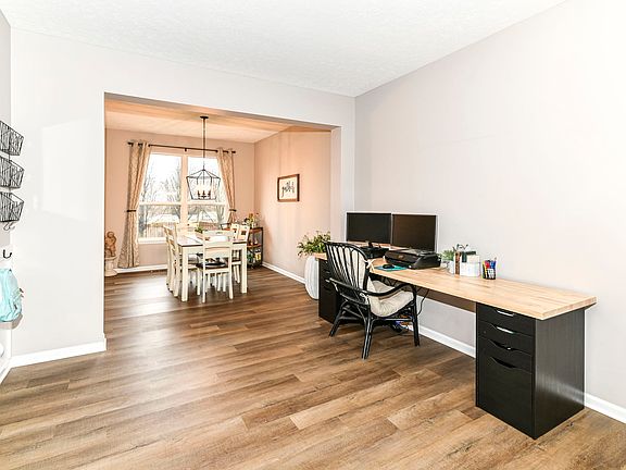 3rd image of 8344 Bighorn Ct