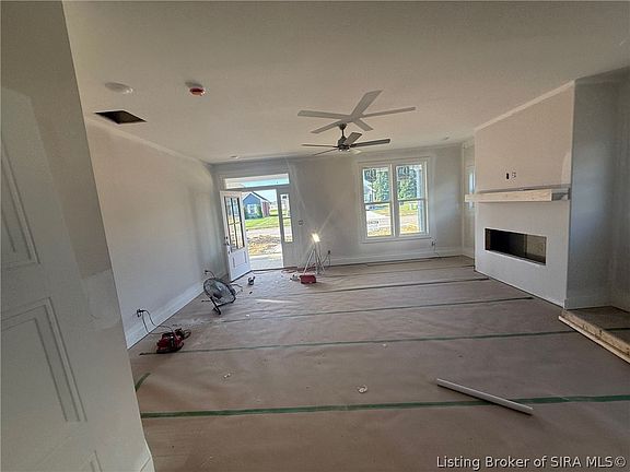4th image of 1837 Augusta Boulevard #304