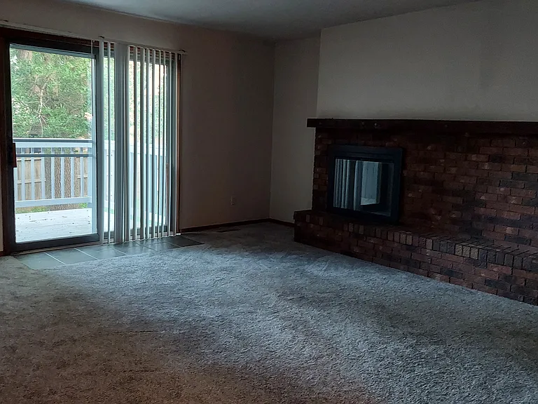 1908 S Marday Ave — Photo 12