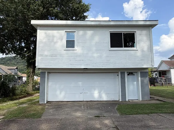 112 Hickory Avenue, Moundsville, WV 26041