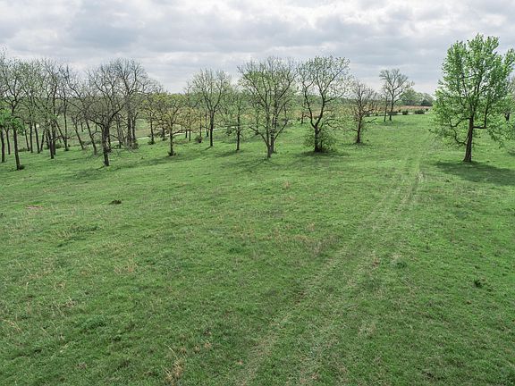 2nd image of Tract 4 S 85th Road