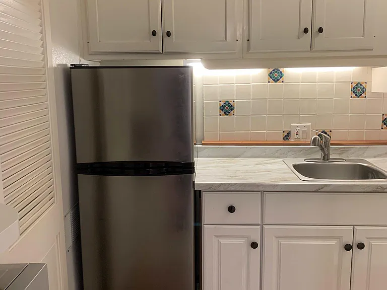 S La Peer Dr — Photo 15