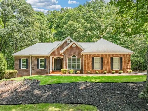 348 Westminster Ct, Asheboro, NC 27205