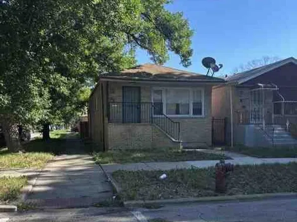 2058 W 67th Pl, Chicago, IL 60636