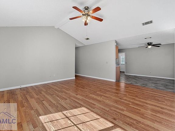 5th image of 171 W Kenny Dr