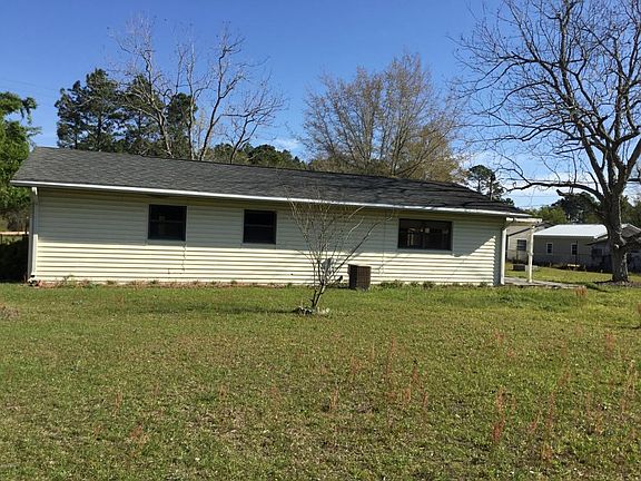 3rd image of 624 N Fox Ave