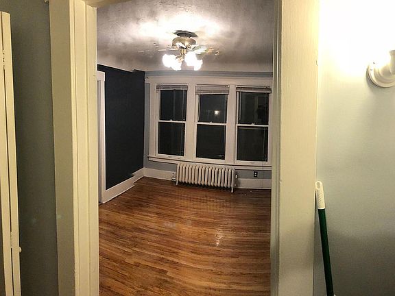 Dining room (looking in from bathroom)