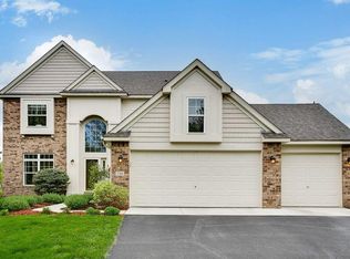 730 Tilia Ln, Victoria, MN 55386