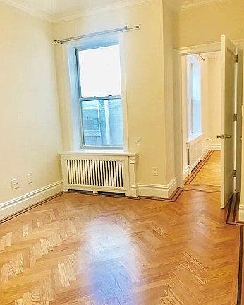 5th image of 77 W 85th St APT 6F