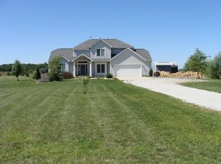 17707 Rupert Rd, Spencerville, IN 46788