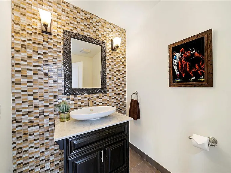 38615 Palm Valley Dr — Photo 15
