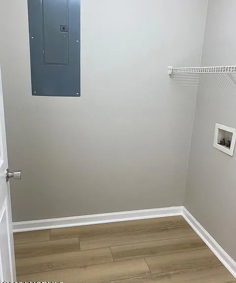 4364 Owendon Dr — Photo 10