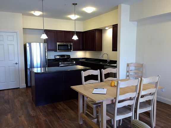 Dining to Kitchen view