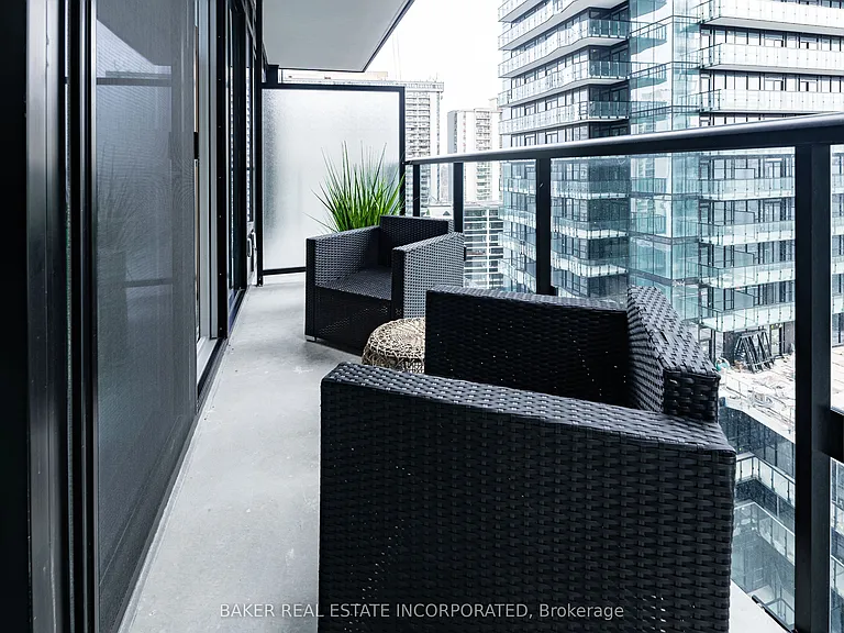 223 Redpath Ave #3312 — Photo 27