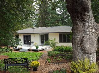 4384 Fox Hollow Rd, Eugene, OR 97405