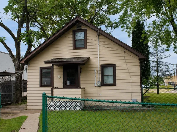 1605 W Haskel St, Appleton, WI 54914