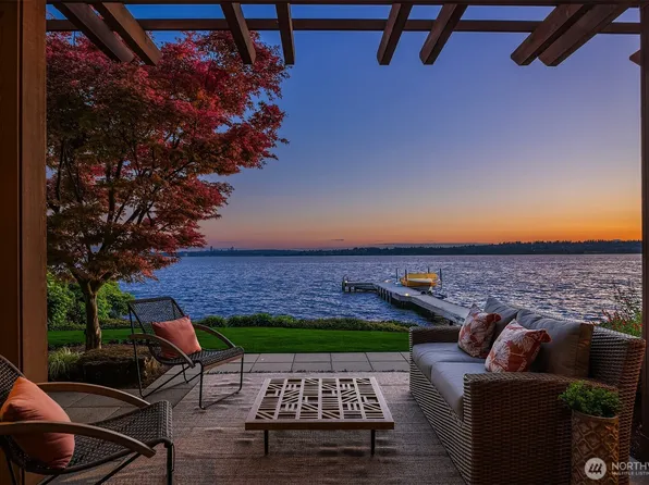 245 Lake Avenue W, Kirkland, WA 98033