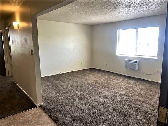 2nd image of 2223 Missouri Ave APT 21