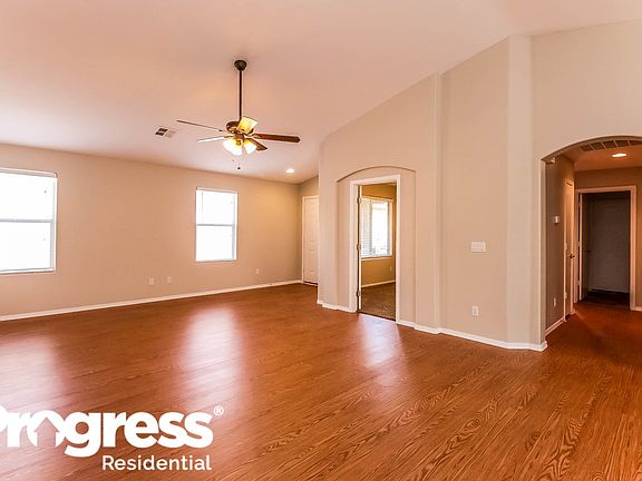 3rd image of 3257 W Yellow Peak Dr