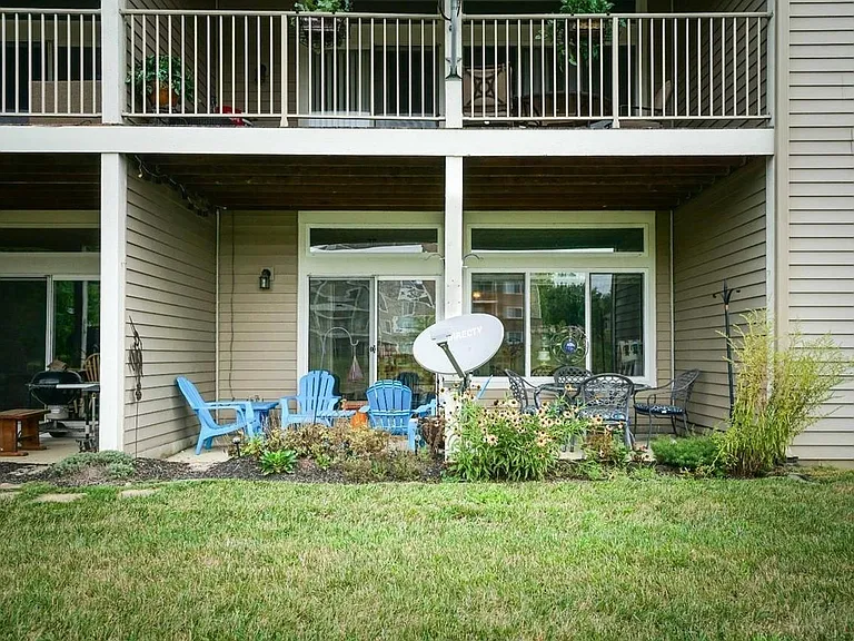 5667 Dockside Dr — Photo 26