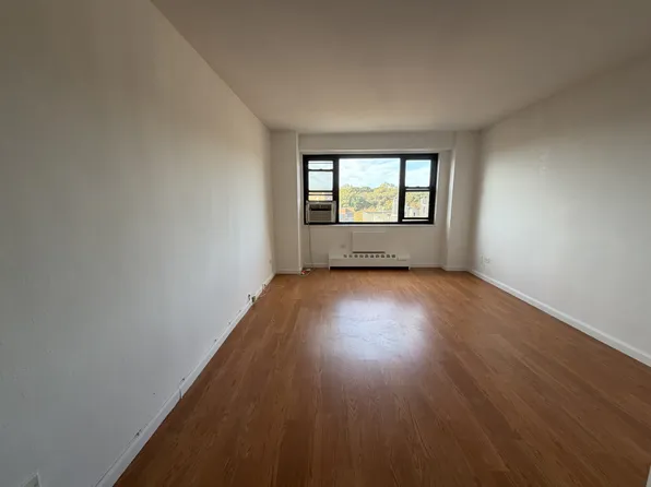 83-60 118th Street image 2 of 9