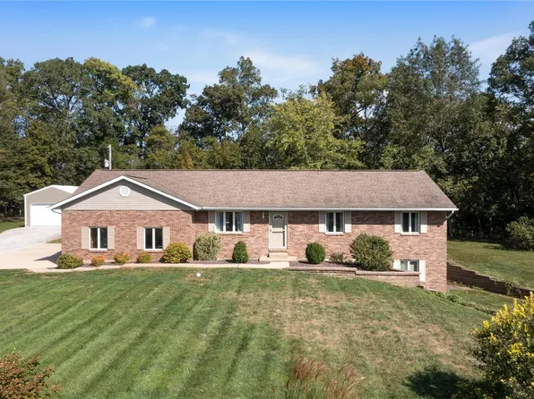 6549 Goeddeltown Rd, Waterloo, IL 62298