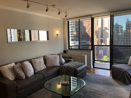 Rented by Corcoran | media 3