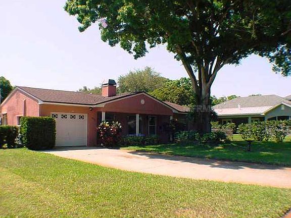 3rd image of 606 Gardenia St