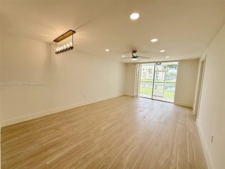 8600 Sunrise Lakes Blvd #102 — Photo 5