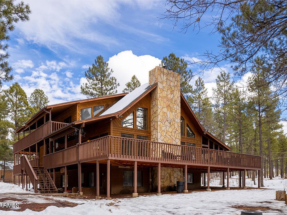 1st image of 561 RIM Drive