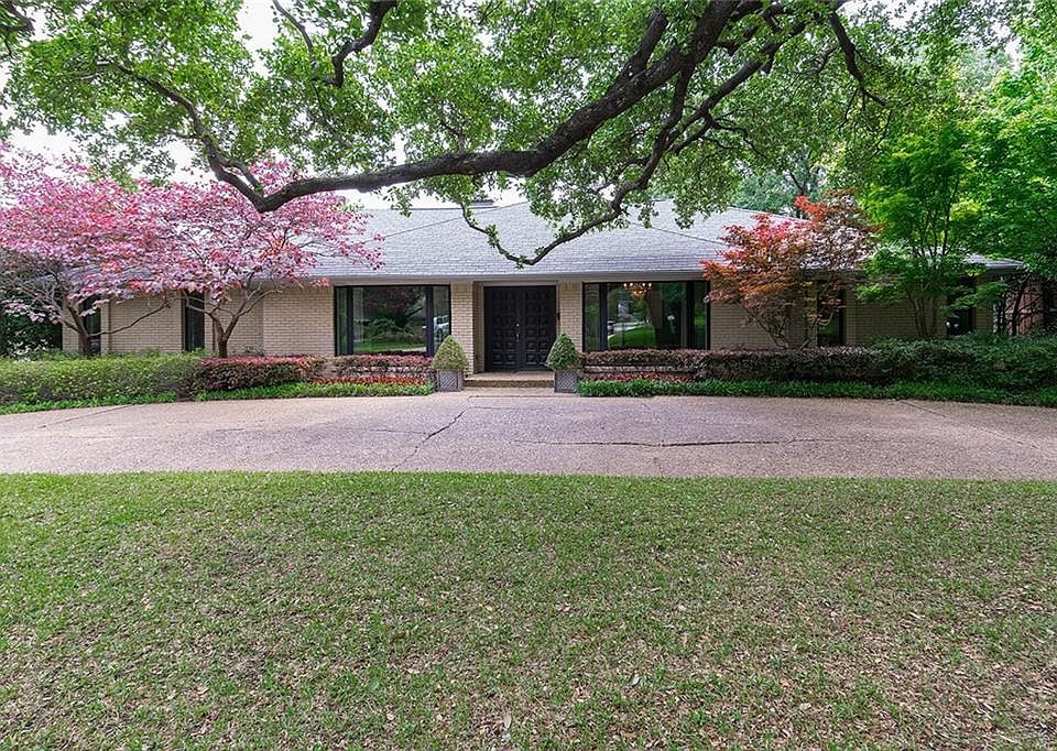 1st image of 7030 Stefani Dr
