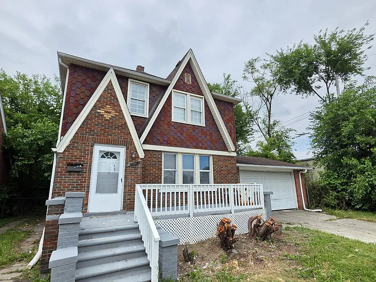15883 Ardmore St — Photo 25