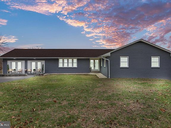 2nd image of 83 Dove Hill Dr