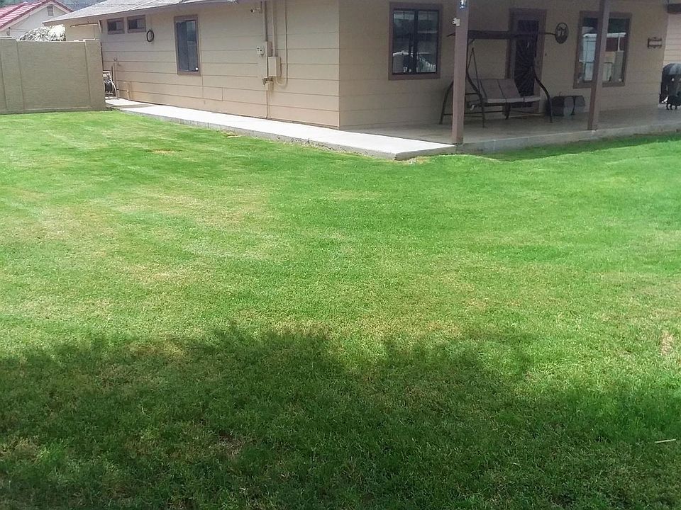 1st image of 17947 E Palm Beach Dr