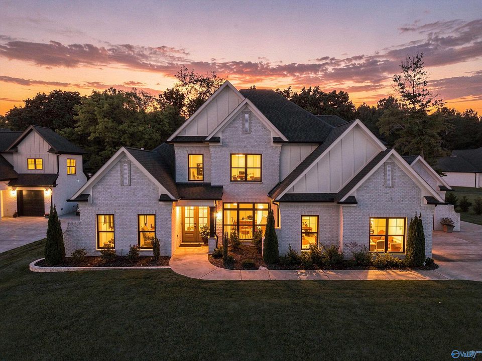 1st image of 106 Mill Springs Ln
