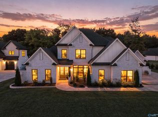 106 Mill Springs Ln, Huntsville, AL 35811
