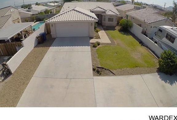 2nd image of 809 Laguna Ave
