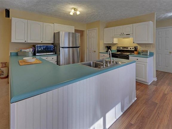5th image of 24 Copper Mill Rd