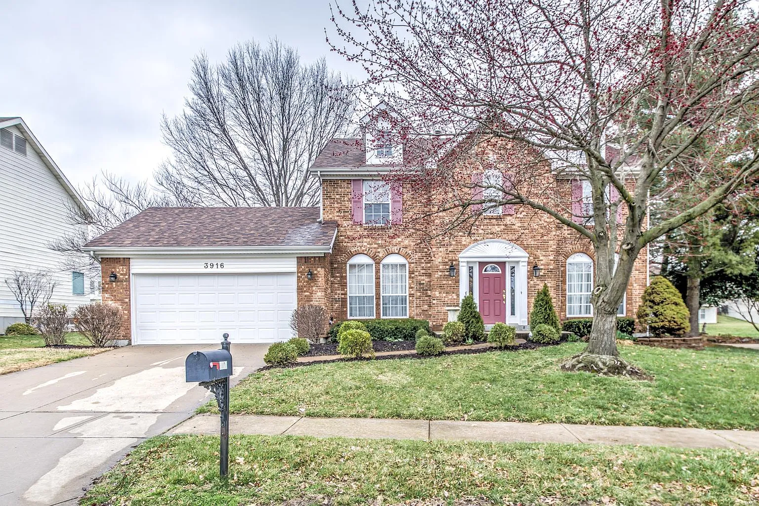 3916 Secretariat Dr photo 1