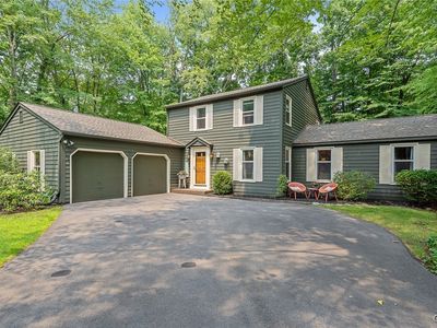 8701 Welwyn Ln, Baldwinsville, NY, 13027