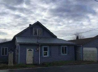 387 E Little Island Rd, Cathlamet, WA 98612