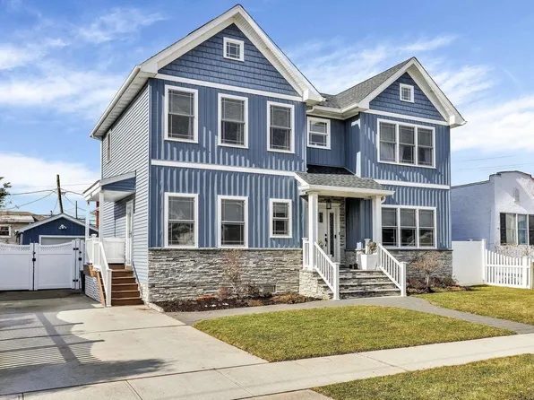 58 Lorraine Road, Island Park, NY 11558