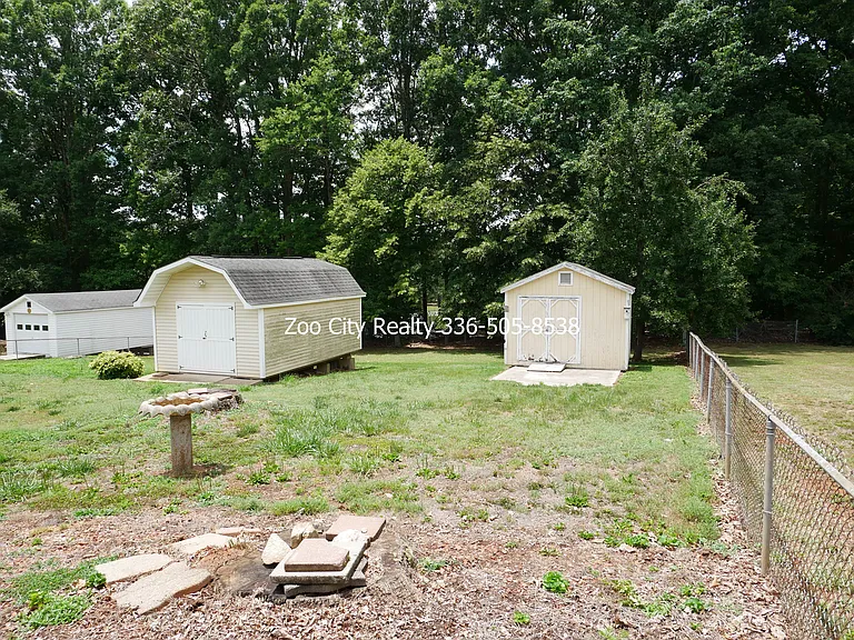678 Mack Rd — Photo 16